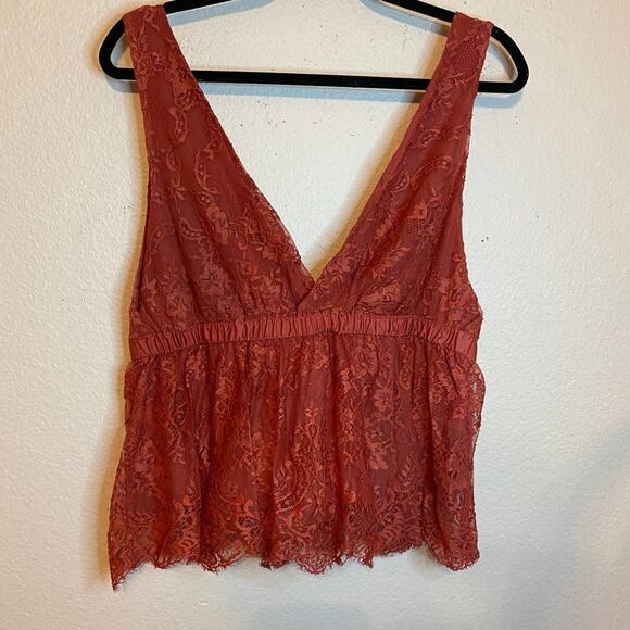 Free People Size Large Chante Lace Tank Crop Top Frenchie Kiss Dee V-Neck Sz L - Picture 3 of 8